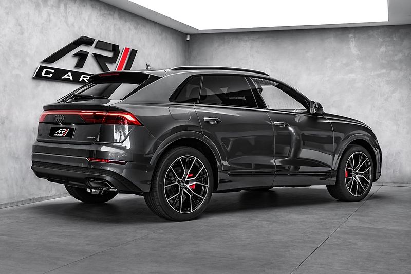 Audi Q8 50TDI 2x Sline Laser Vzduch B& - fotka 5 z 23