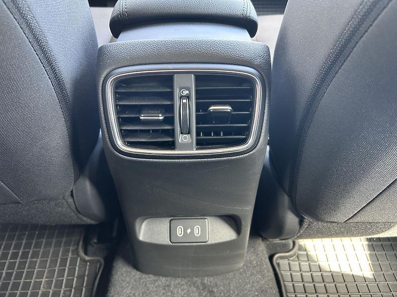 Hyundai i30 FB FL 1,0 T-GDI STYLE MHEV - fotka 9 z 30