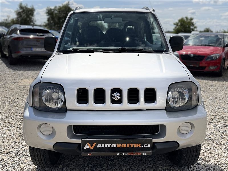 Suzuki Jimny 1,3 VVT 4X4 TAŽNÉ +SADA KOL - fotka 2 z 18