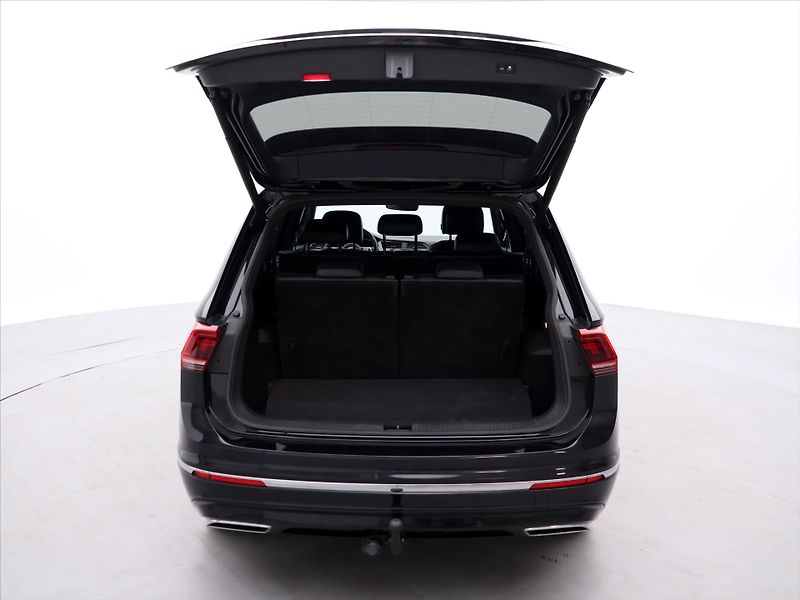 Volkswagen Tiguan Allspace 2,0 TDI 140kW 4M DSG Highline - fotka 9 z 37