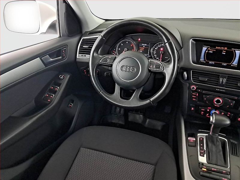 Audi Q5 (2014) 2.0 TDI, 4X4, Automat - fotka 7 z 19