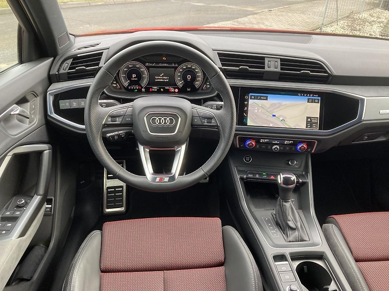 Audi Q3 (2023) TFSIe - předváděcí vůz, záruka - fotka 11 z 32