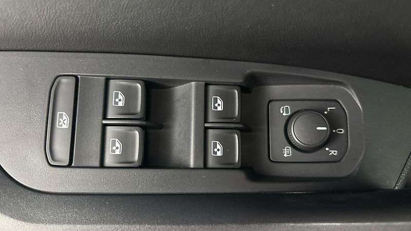 Škoda Kodiaq 2.0 TDI DSG 4x4 Style - fotka 23 z 30