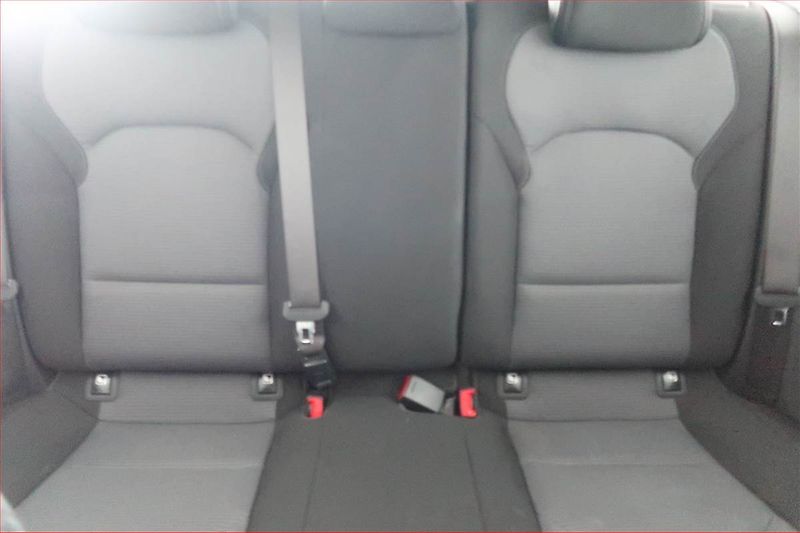 Hyundai i30 (2022) 1.0 T-GDI, ČR,1.maj - fotka 10 z 17