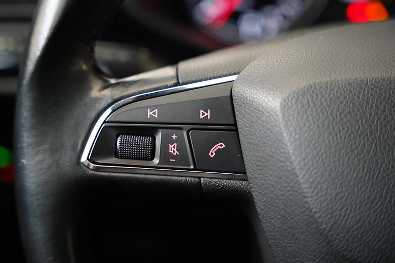 Seat Leon - fotka 15 z 27