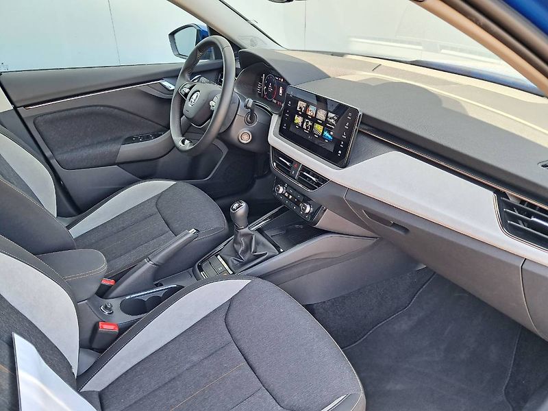 Škoda Kamiq (2024) Top SELECTION 1.0 TSI / 85KW M - fotka 22 z 30