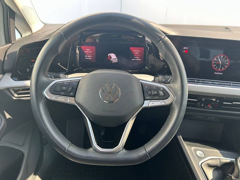 Volkswagen Golf Life 6G 1,5TSi - fotka 11 z 24