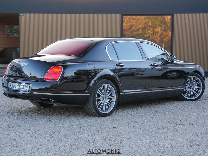 Bentley Continental Flying Spur (2010) Speed 6.0 Naim, Chladnička - fotka 2 z 25