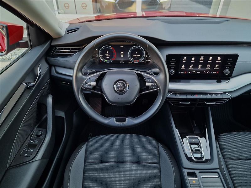 Škoda Octavia 2.0 TDI DSG,REZERVACE - fotka 12 z 50