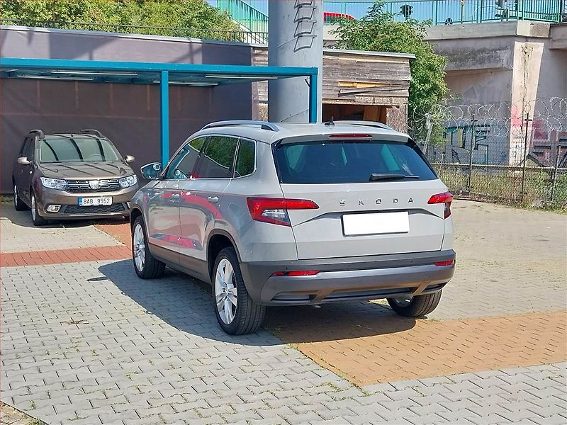 Škoda Karoq (2021) 2.0 TDI - fotka 4 z 17