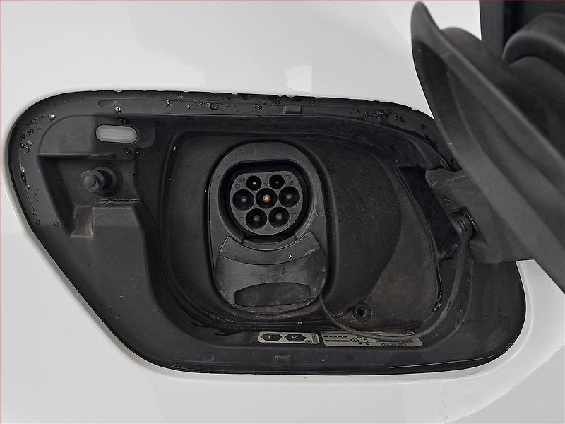 Volkswagen ID.3 (2021) Life Pro Perf. (62 kWh) - fotka 21 z 21