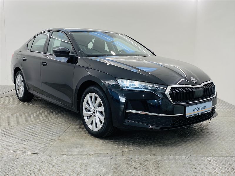 Škoda Octavia 1,5 TSI 110kW Selection - fotka 25 z 25