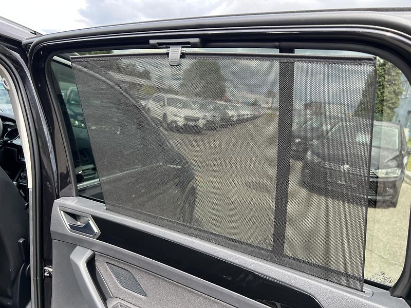 Volkswagen Touran Highline 2.0TDi DSG ČR odp.DPH - fotka 38 z 51