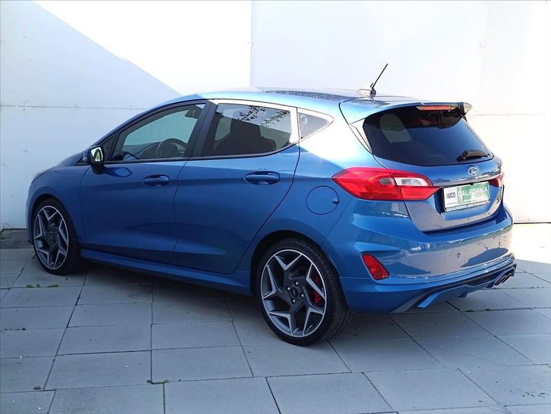 Ford Fiesta 1,5 ST 147kW Kamera Performanc - fotka 11 z 34