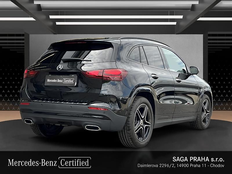 Mercedes-Benz GLA 200 d AMG Night - fotka 4 z 21