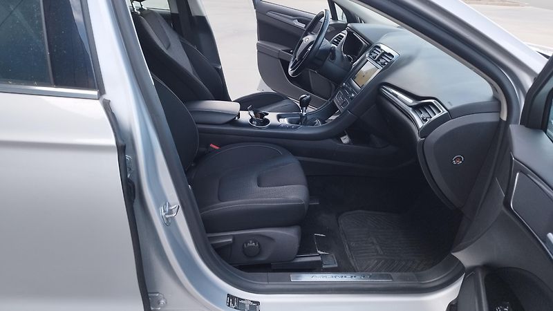 Ford Mondeo 2.0TDCI,volat-608 081 843 - fotka 14 z 16