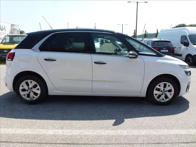 Citroën C4 Picasso 1,2 PureTech 130 S&S MAN6 NAVI - fotka 6 z 56