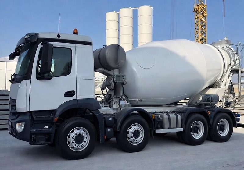 Mercedes-Benz Arocs 3540 8x4 MIX 9m3 EURO 6 - fotka 4 z 5