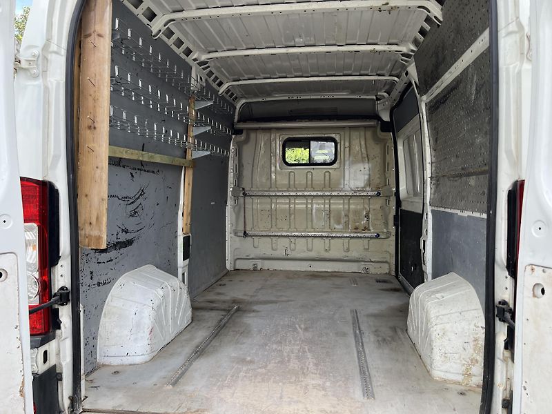Fiat Ducato 2.3 JTD 96 kW L2H2 DPH - fotka 9 z 11