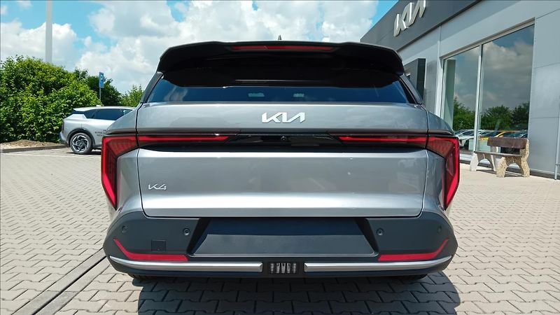 Kia K4 1,6 T-GDi 7DCT EXCLUSIVE - fotka 4 z 9