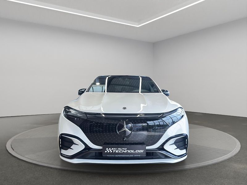 Mercedes-Benz EQS (2023) 580 4MATIC SUV - fotka 2 z 25