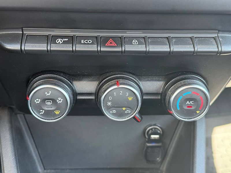 Dacia Duster (2018) 1.6 SCe 84 kW Comfort - fotka 13 z 20