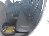 Peugeot 2008 (2019) 1,2i-81KW*PARK.S*ALU*VYHŘ.SED* - náhled 16
