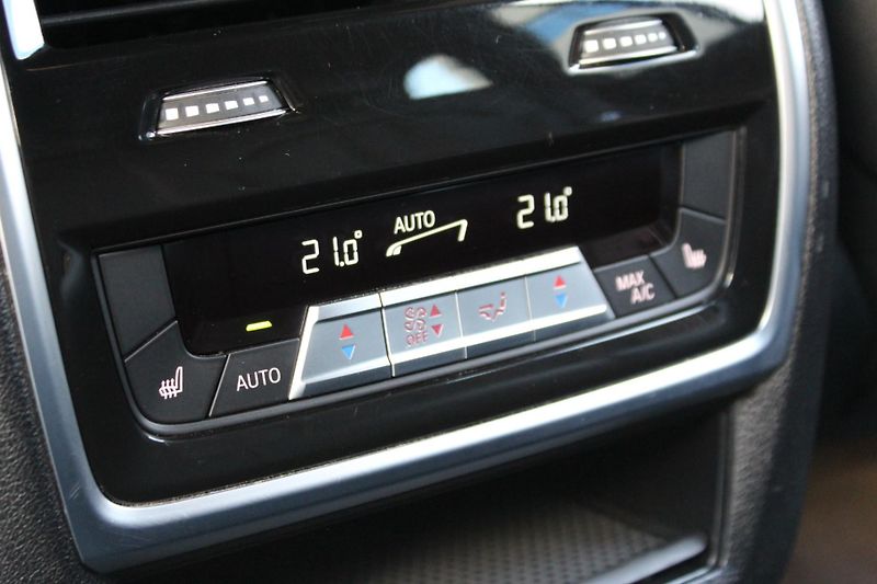 BMW X5 xDrive30d | 1.majitel | CZ - fotka 22 z 29