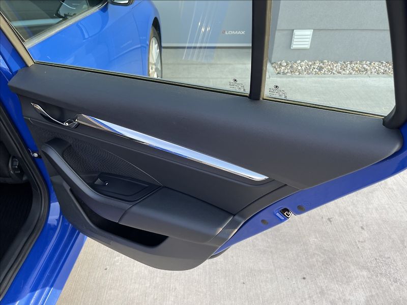 Škoda Octavia 2,0 TDI 110KW DSG STYLE ČR. - fotka 25 z 30