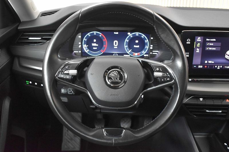 Škoda Octavia 2.0TDi*AMBITION*DPH*SERVIS - fotka 18 z 42
