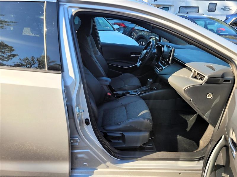 Toyota Corolla 1,8 Již není k dispozici - fotka 12 z 50