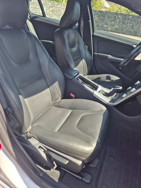Volvo V60 (2016) Volvo V60 2016, Cross Country  - fotka 6 z 7