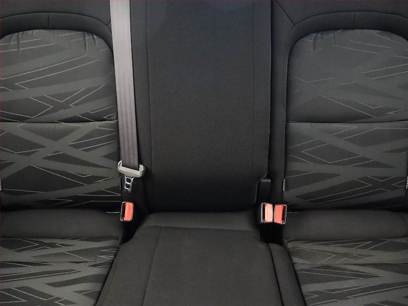 Kia Ceed (2015) 1.6 CRDi, Tempomat - fotka 8 z 14