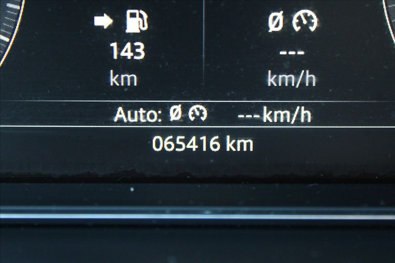 Jaguar E-Pace 2,0 D180  ČR,4x4,AUTOMAT,S - fotka 9 z 37