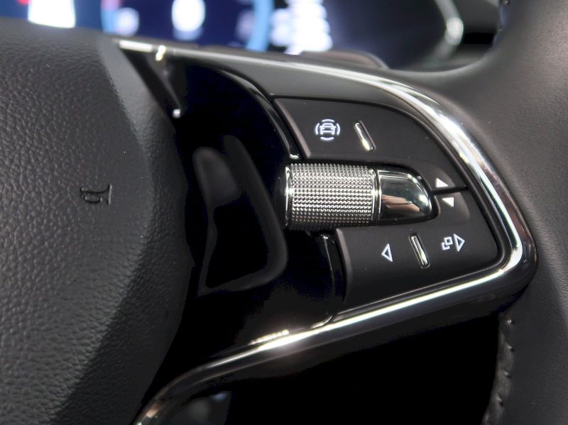 Škoda Superb (2022) iV STYLE 1.4TSI 160KW DSG TAŽN - fotka 21 z 44