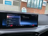 BMW Řada 3 330i xDrive Touring - náhled 6
