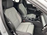 Volvo XC40 2.0  B3 CORE - náhled 13
