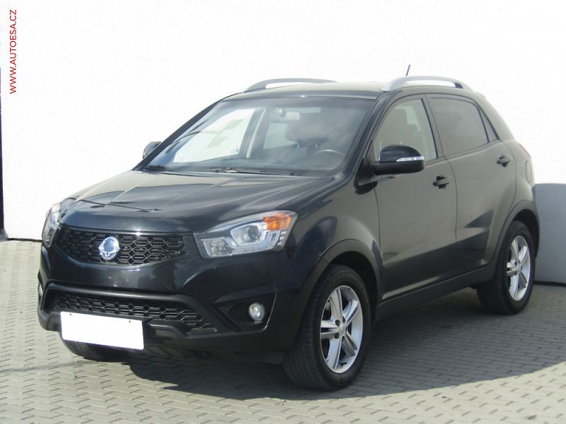 SsangYong Korando (2014) 2.0 TD, AT, navi, kůže - fotka 3 z 3