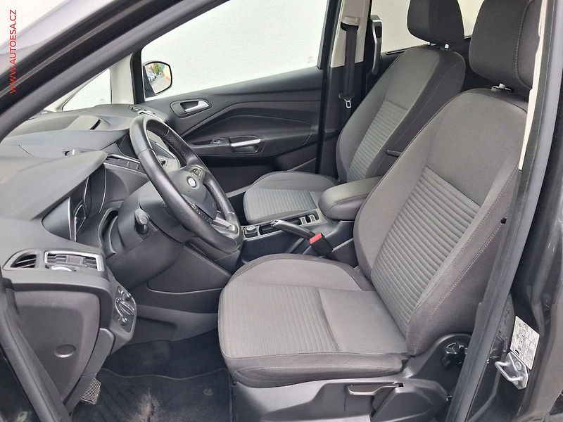 Ford Grand C-MAX (2019) 1.5 EB, Titanium, AT, bixen - fotka 9 z 17