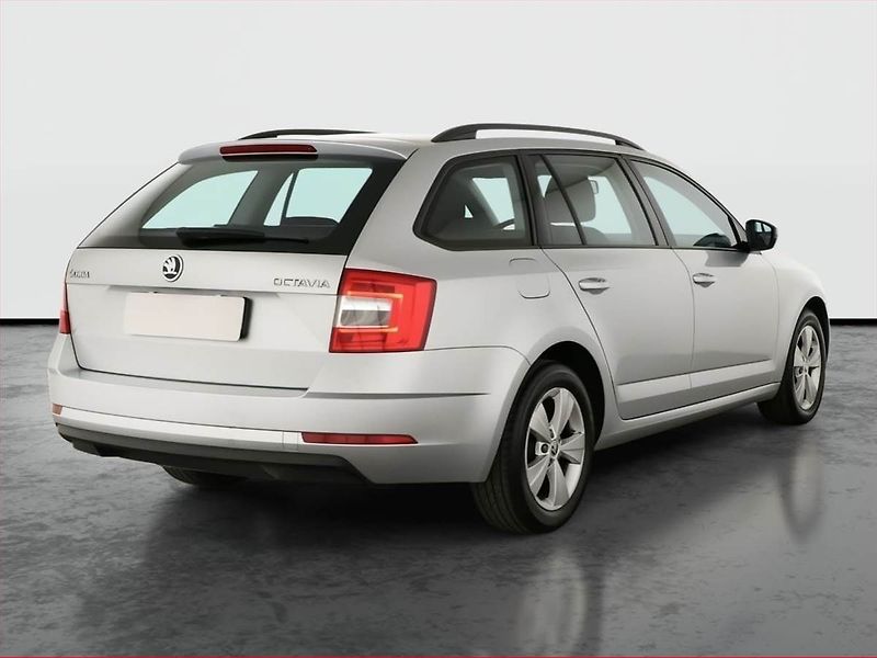 Škoda Octavia (2019) 1.6 TDI, Tempomat - fotka 5 z 16