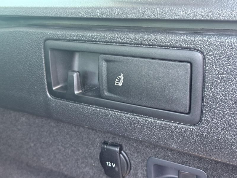 Volkswagen Passat (2015) B8 2.0TDi DSG Comfort+,el.kufr - fotka 26 z 52