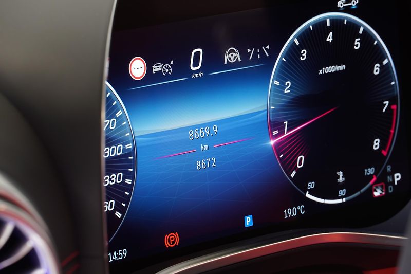 Mercedes-Benz SL 63AMG,4matic+,DPH,Záruka,ČR - fotka 24 z 40