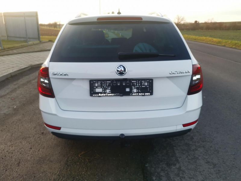 Škoda Octavia 2,0TDI DSG 110kW ACC STYLEPLUS - fotka 6 z 87