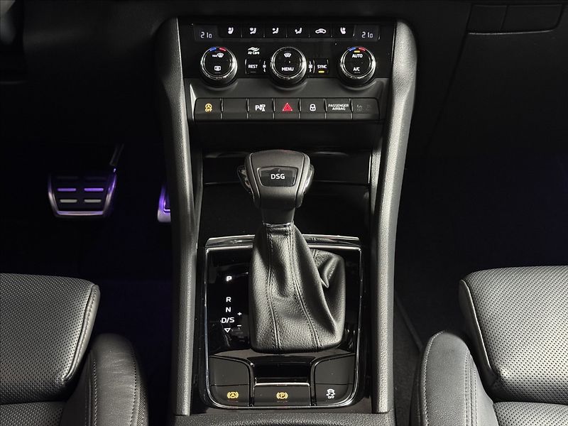 Škoda Kodiaq 2,0 TDi  DSG L&K LED Virtual A - fotka 19 z 45