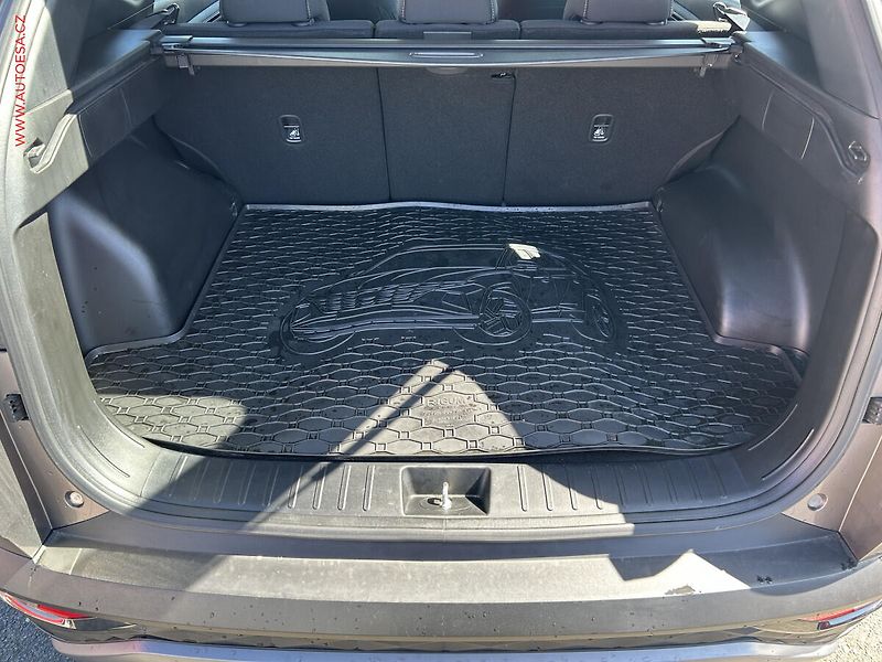 Hyundai Tucson (2022) 1.6TGDi 4x4, 1.maj,ČR - fotka 7 z 18