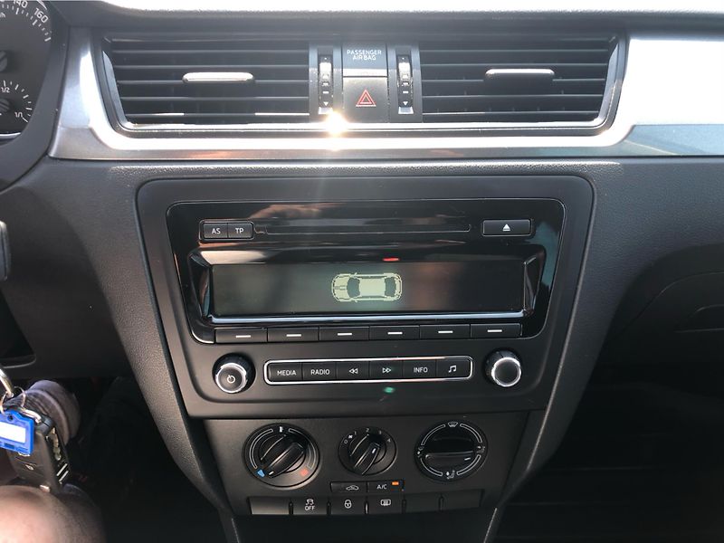 Škoda Rapid 1.2 TSi 63kW AMBITION FRESH - fotka 20 z 27