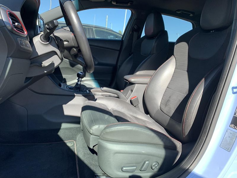 Hyundai i30 FB N PERFORMANCE 2.0 T-GDi - fotka 17 z 36