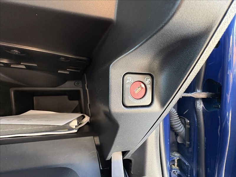 Opel Corsa Bat.50kW Led,Výhřev,Kamera - fotka 33 z 45