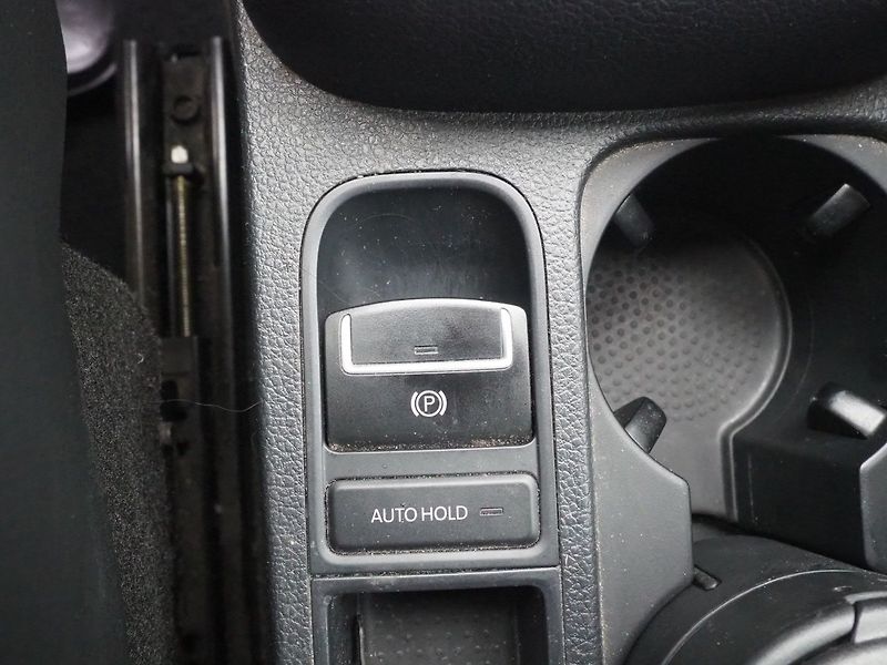 Seat Alhambra (2013) 2.0TDI, 130 kW,  7 Míst, Tažné - fotka 38 z 42