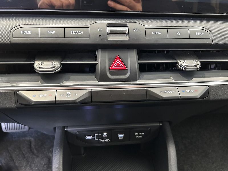 Kia K4 1.6 T-GDi EXCLUSIVE 110 KW (20 - fotka 22 z 29